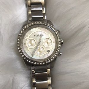 Ladies fossil watch- small wrists